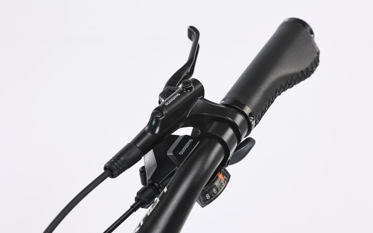 LAUX-TOURING-RS500-4.jpg